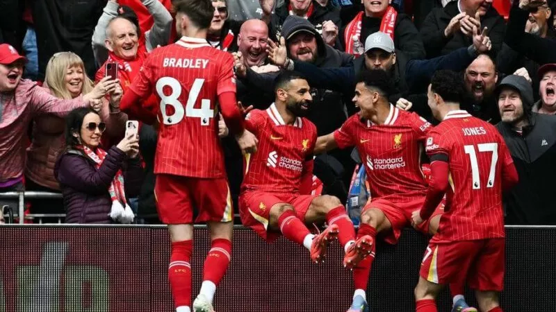 ليفربول يفلت من كمين وست هام ويقترب خطوة جديدة من لقب البريميرليج
