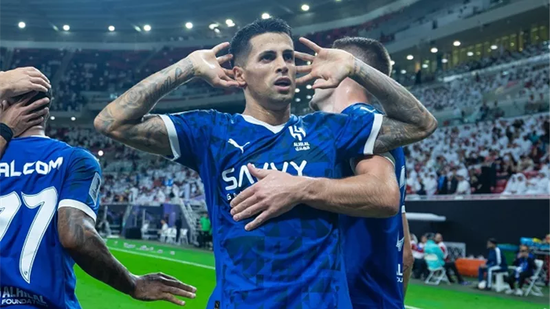 الهلال يحسم موقف كانسيلو من مواجهة الخليج