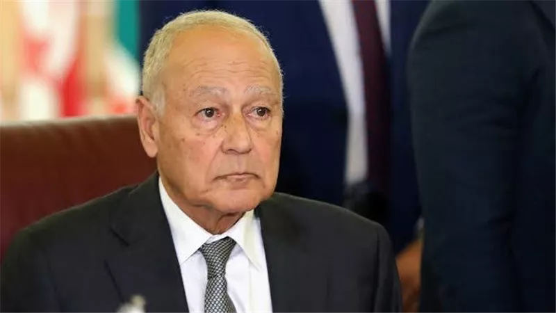 أبو الغيط يؤكد مساندة الجامعة العربية للبنان لمساعدته في الخروج من أزمته الحالية