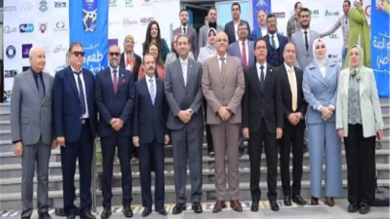 محافظا القليوبية ودمياط ورئيس جامعة بنها يفتتحون ملتقى التوظيف الأول بالجامعة