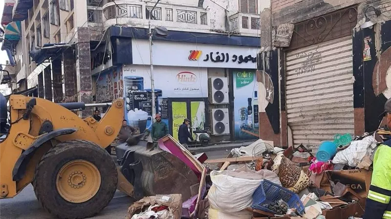 استئناف أعمال النظافة بالشوارع والميادين الرئيسية ببورسعيد