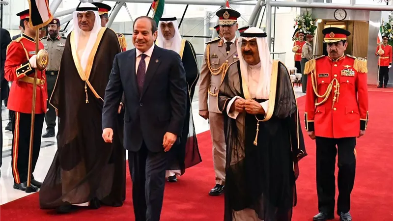 الرئيس السيسي يشيد بالجهود الكويتية لتطوير الاقتصاد وفق رؤية 2035