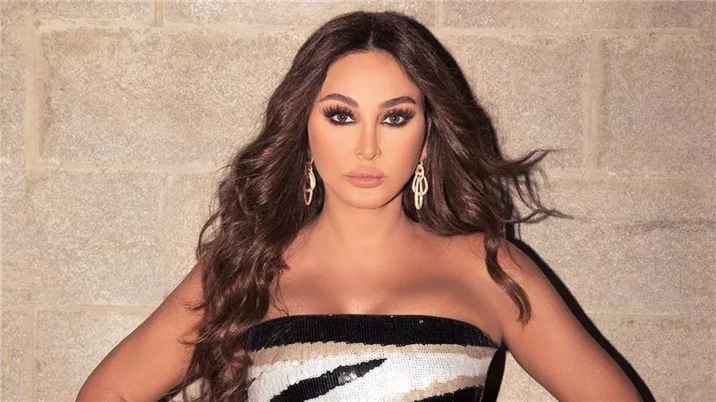 إليسا تحقق حلم طفل مريض بالسرطان .. فيديو