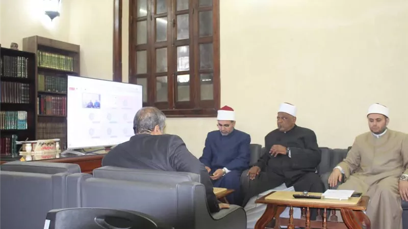 الجامع الأزهر يطلق الدورة الأولى للعمل بالرواق الأزهري
