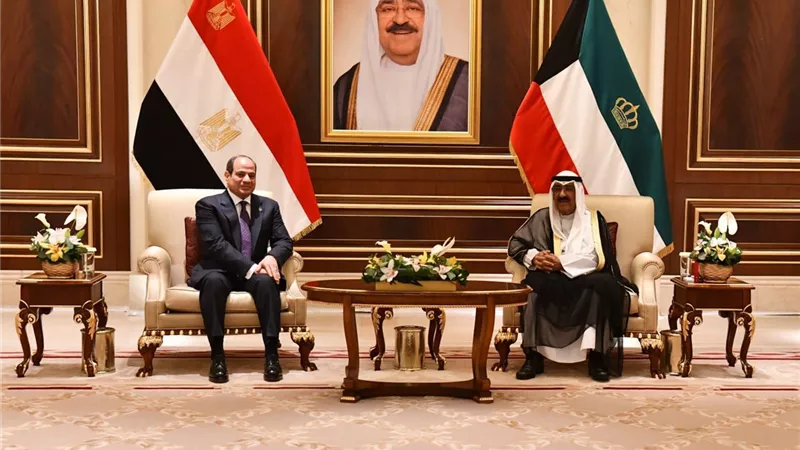 الرئيس السيسي يؤكد حرص مصر المستمر على تعزيز التعاون مع الكويت