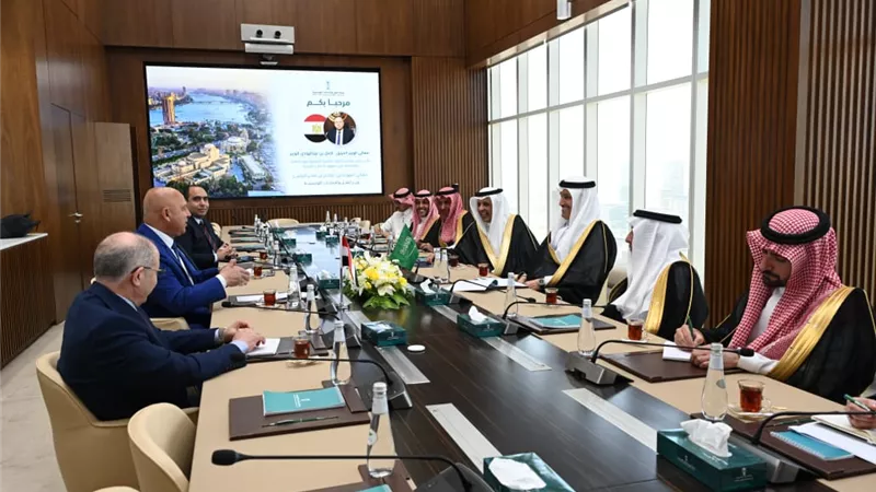 الوزير: شركات مصرية عملاقة مستعدة لتنفيذ مشروعات البنية التحتية في السعودية
