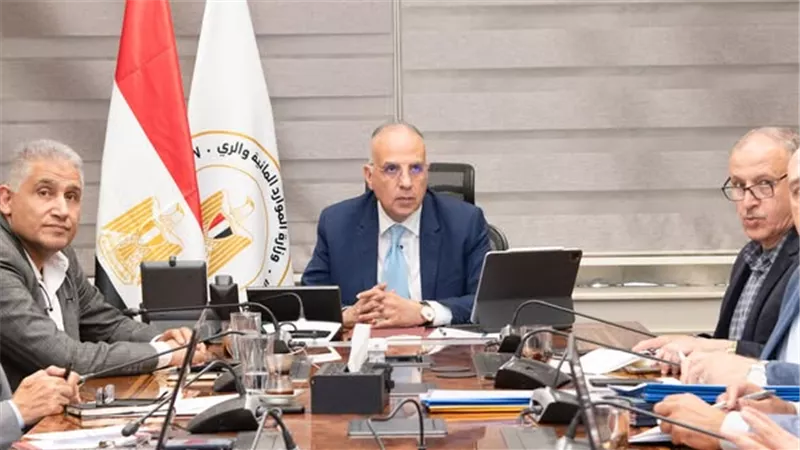 الري: انهاء أعمال تطهيرات الترع قبل نهاية أبريل الحالي