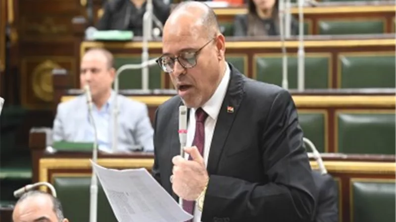 جبران: قانون العمل الجديد يحقق مصالح الحكومة وأصحاب الأعمال والعمال