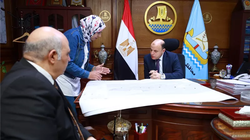 محافظ كفرالشيخ يعتمد المخطط التفصيلي المعدل لمدينة برج البرلس
