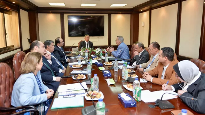 الأعلى للإعلام يبحث فرض غرامات وإنذارات على المواقع والقنوات الفضائية