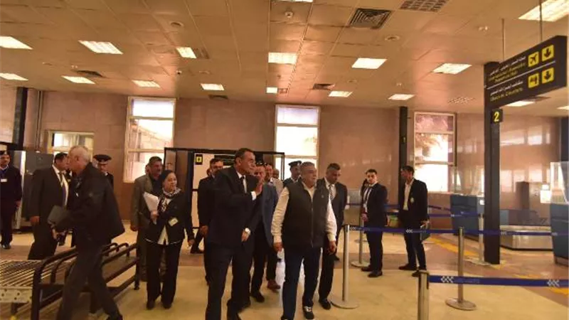 جولة تفقدية للجنة العليا للتفتيش الأمني والبيئي بمطار بورسعيد