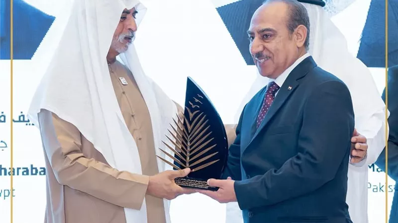 الشرباصى يفوز بالجائزة العالمية للشخصية المتميزة فى مجال النخيل والتمر