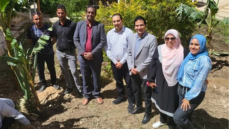 ندوات توعية فى 