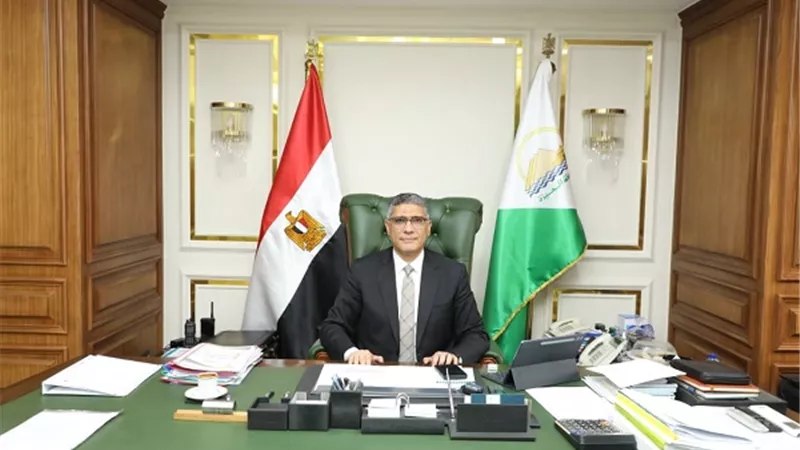 محافظ الجيزة: بدء تسكين الباعة بسوق العياط الحضاري