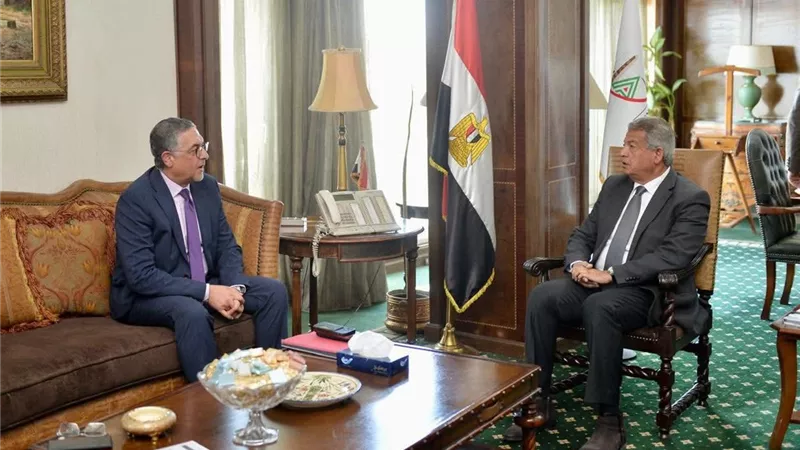 رئيس الأعلى للإعلام يبحث مع رئيس هيئة الاستثمار سبل التعاون