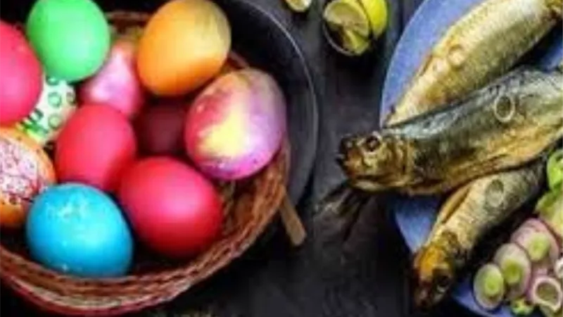 هل الاحتفال بالربيع وأكل الفسيخ فى شم النسيم حرام؟