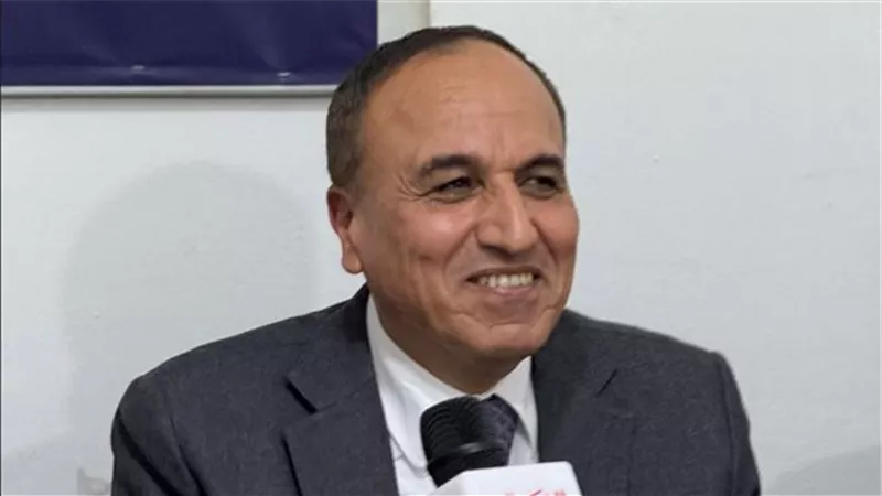 سلامة: زيادة غير مسبوقة في البدل ودراسة تحويل الامتياز الصحفي علي خطوط المحمول