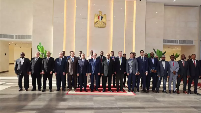 وزير العدل يكرم وفدًا قضائيًا صوماليًا