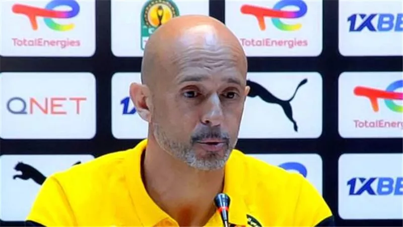مدرب صنداونز : هذه خطتى أمام الأهلى..والثنائى الخطير جاهز لموقعة السبت