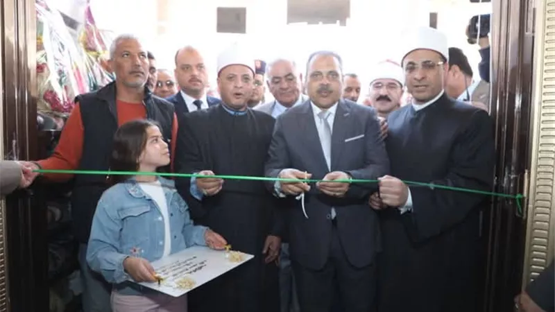 محافظ الشرقية يفتتح المسجد الكبير بكفر يوسف سلامة في الزقازيق