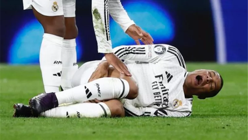 مبابي يثير قلق ريال مدريد قبل مواجهة برشلونة