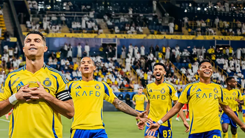 النصر يعلن استبعاد نجمي الفريق عن مواجهة القادسية..الليلة