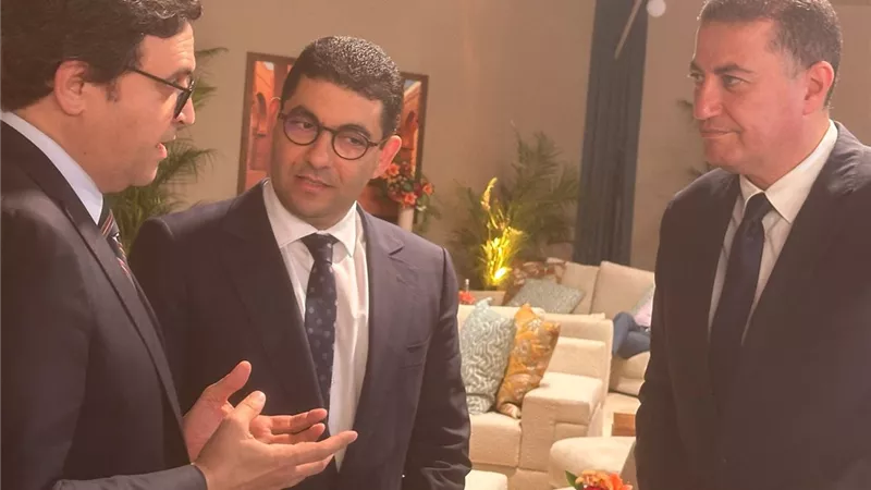 وزير الثقافة المصري يلتقي نظيره المغربي لبحث سبل تعزيز التعاون