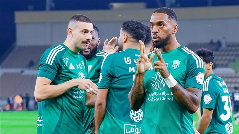 الأهلى يكتسح الفيحاء بخماسية فى الدورى السعوى