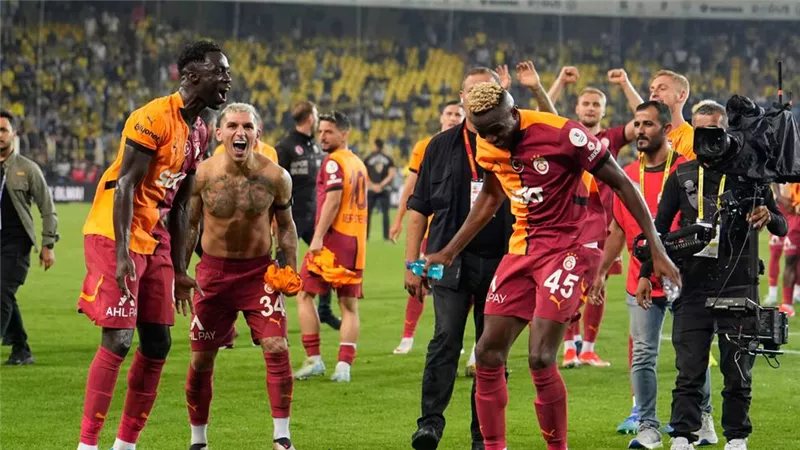 جالطة سراى يواصل صدارته للدورى التركى بثنائية فى شباك بودروم