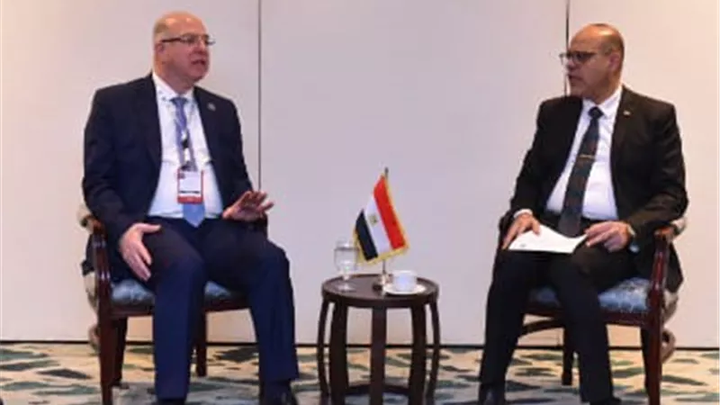 وزير العمل يناقش مع نظيره اللبناني الملفات ذات الاهتمام المشترك
