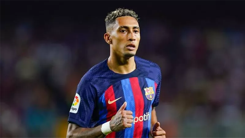 رافينها يقترب من رقم محمد صلاح المميز خلال موسم الحالي