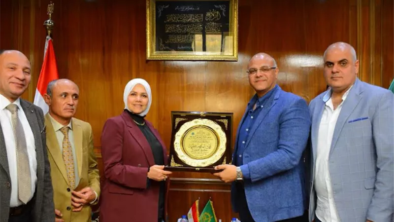 وزير المالية منفتح على كل الأفكار المستنيرة وغير التقليدية