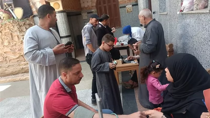 انتشار الفرق الطبية خلال احتفالات عيد القيامة المجيد المنيا