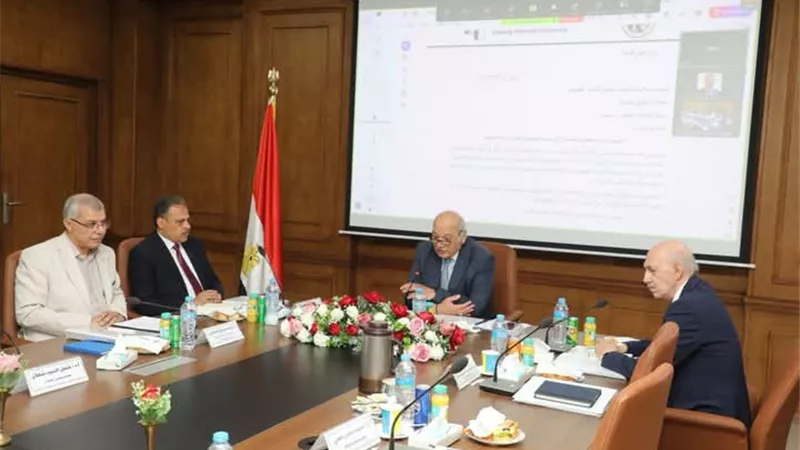 الجامعات الأهلية شريكا أساسيا وداعما لمنظومة التعليم العالى بمصر