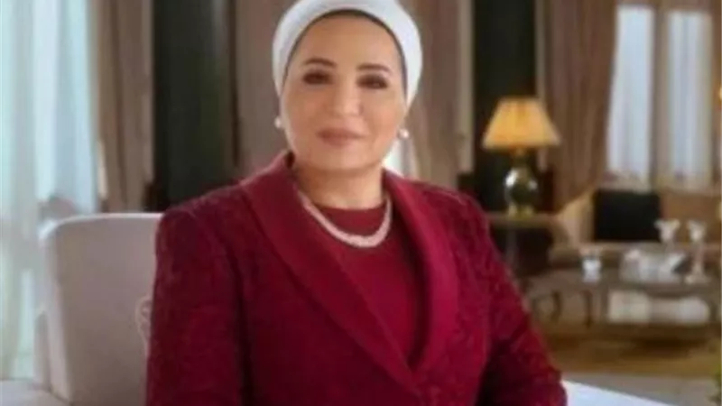 السيدة انتصار السيسى تهنئ أبناء مصر الأقباط بعيد القيامة المجيد
