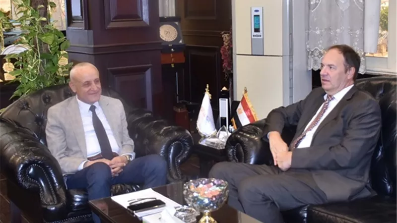 محافظ الأقصر يستقبل السفير البلجيكى لبحث سبل التعاون المشترك