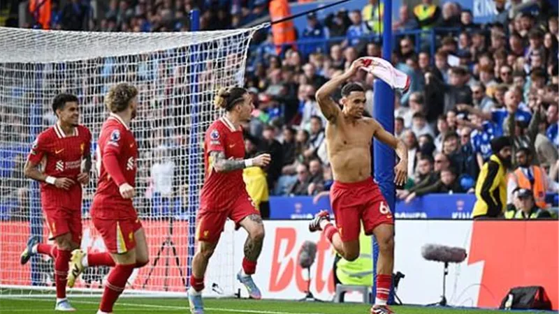 ليفربول يهزم ليستر سيتي ومباراة واحدة تفصله نحو لقب البريميرليج
