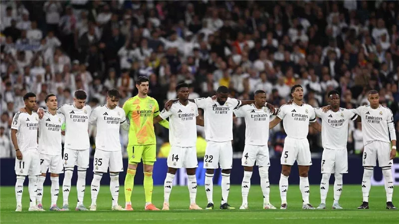 فينيسيوس وروريجو بالهجوم.. تشكيل ريال مدريد لمواجهة أتلتيك بلباو