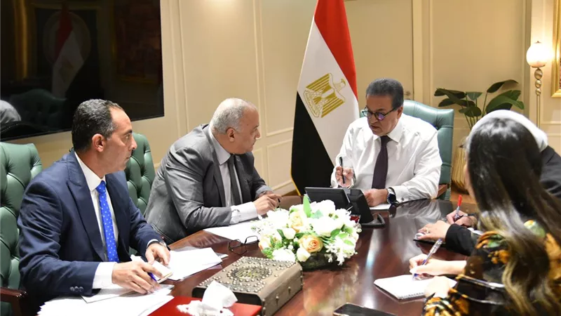 عبد الغفار يدعو أعضاء المهن الطبية للتسجيل على موقع صندوق التعويض عن المخاطر