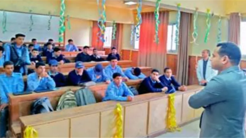 الداخلية:لقاءات مع طلبة المدارس والجامعات للتوعية بمخاطر المخدرات
