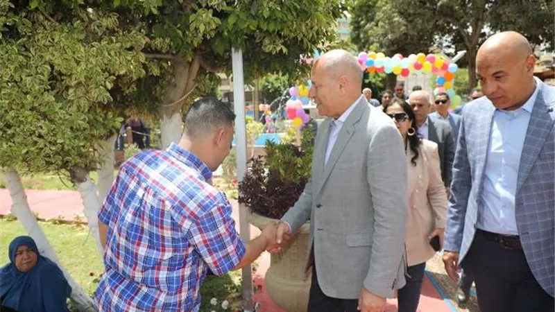 محافظ القاهرة يواصل الاحتفال بأعياد الربيع بافتتاح حديقة الزهور الجديدة بعين الصيرة