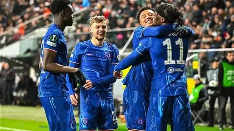 تشيلسي يفاضل بين مهاجمين لتدعيم صفوف الفريق بالميركاتو الصيفي
