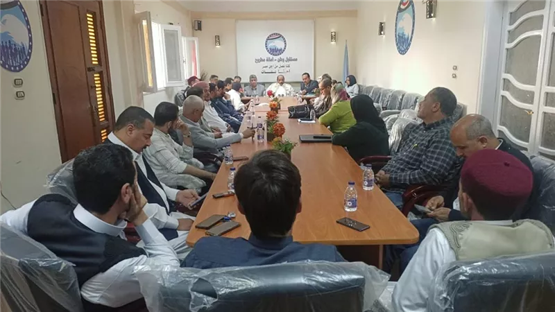محافظة مطروح اجتماعًا تنظيميًا لمناقشة خطة العمل المستقبلية