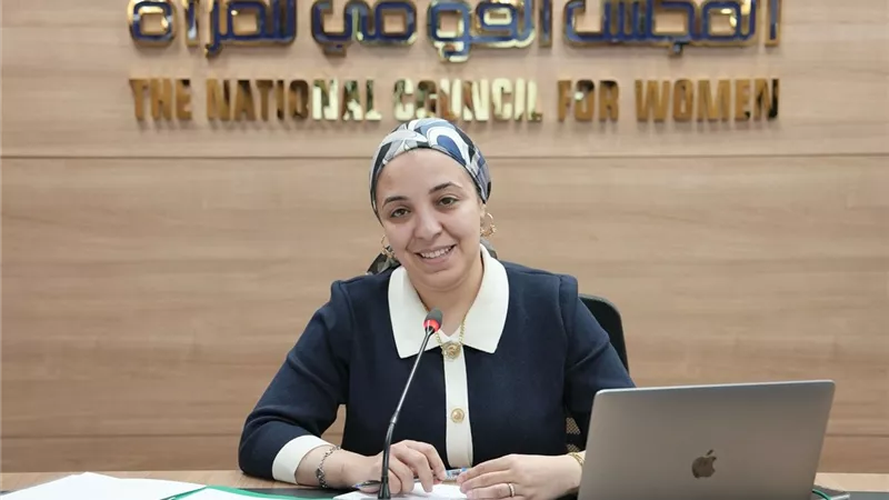 لجنة الشباب بالقومي للمرأة تناقش آليات دعم استمرارية مشروع 