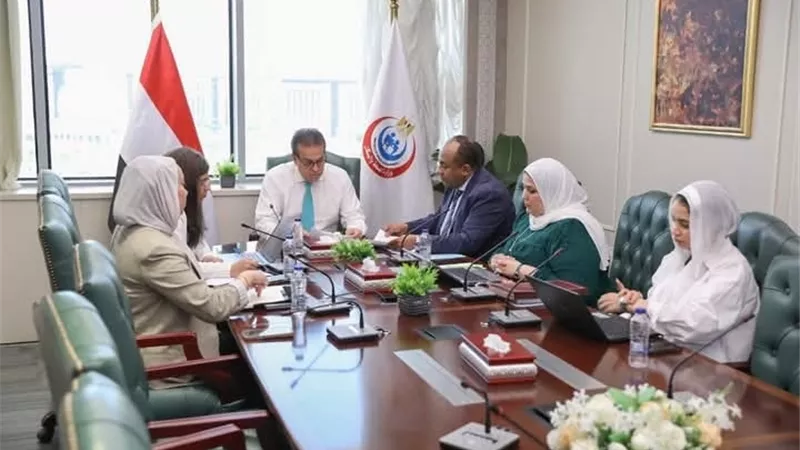 وزير الصحة يبحث مقترحات لتطوير الخدمات الطبية
