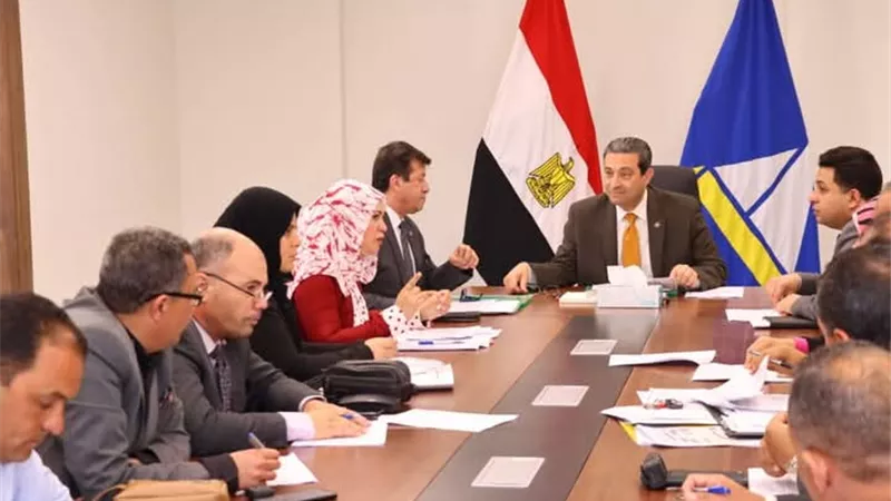 محافظ دمياط يترأس إجتماع صندوق تمويل مشروعات الإسكان الإقتصادي