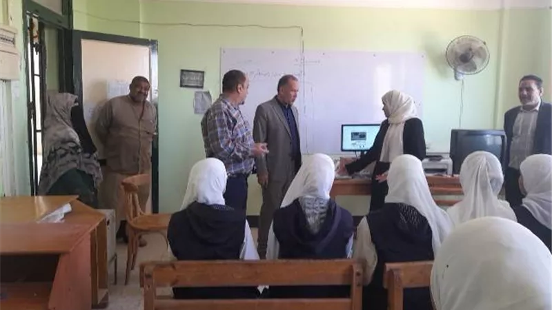 محافظ أسيوط: استمرار متابعة العملية التعليمية وانتظام حضور الطلاب