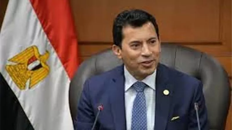 وزير الشباب: دعم إضافى للمنشآت الشبابية فى حلايب