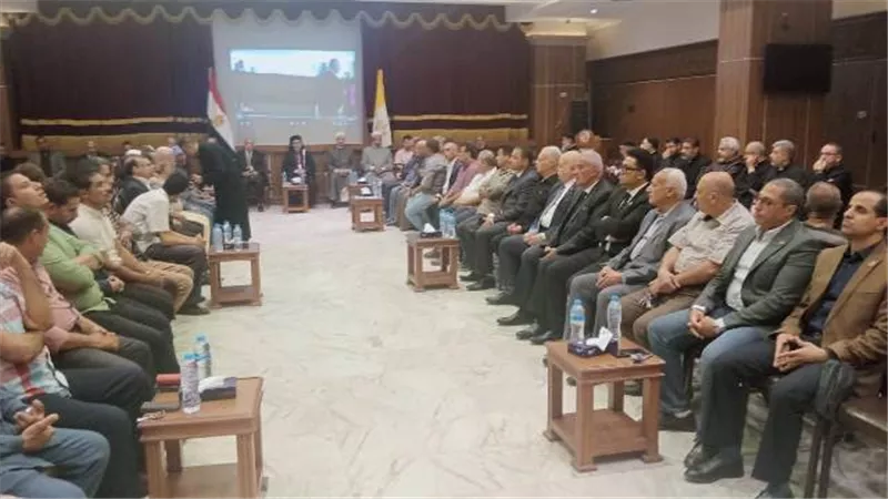 أمانة بيت العائلة بأسيوط يقدم واجب العزاء فى وفاة البابا فرنسيس