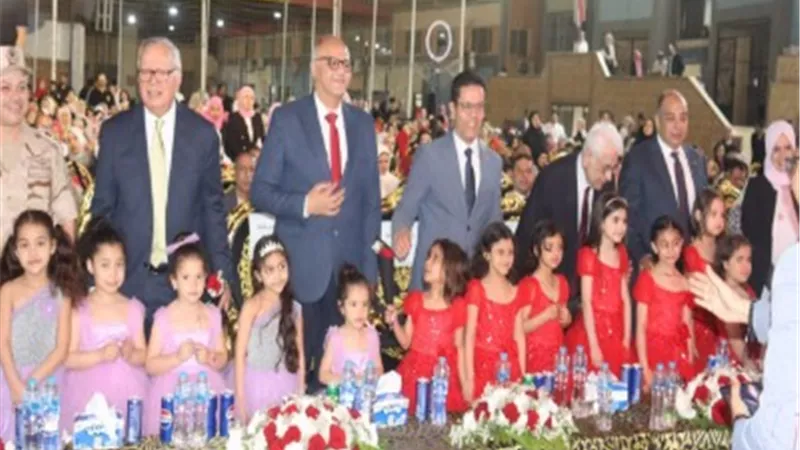 محافظ القليوبية ورئيس جامعة بنها يشاركان في احتفالية ذكرى تحرير سيناء الـ43